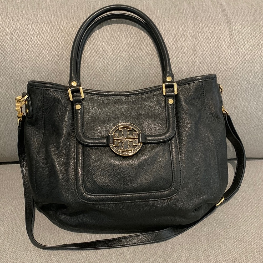 Tory Burch Amanda Hobo - Picture 1 of 5